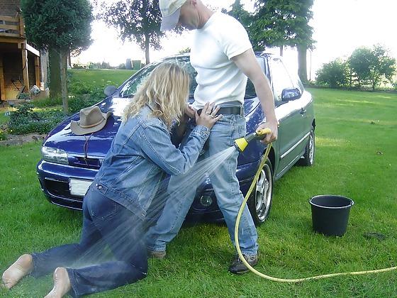 24P Girls in sexy jeans
