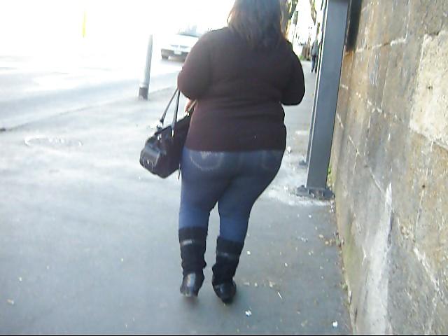 6P Cicciona Culona in jeans