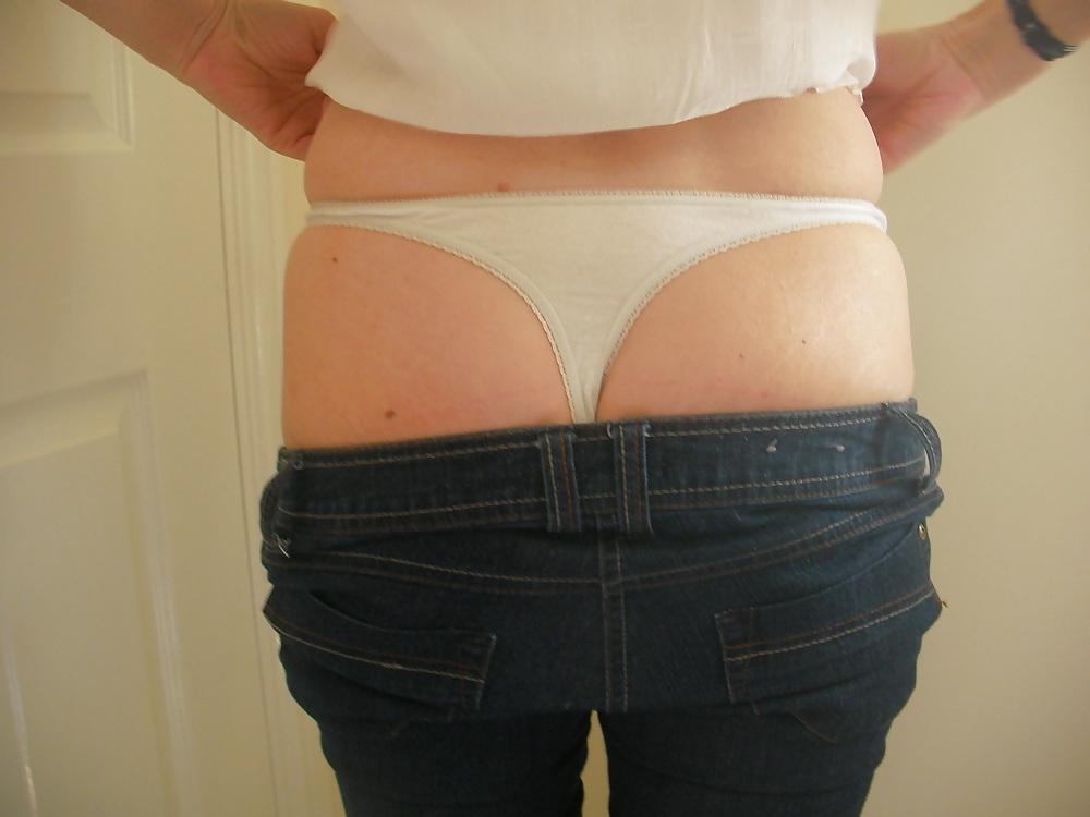 18P Slut Wife in tight jeans (3)