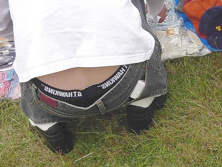 25P Girls in jeans XX