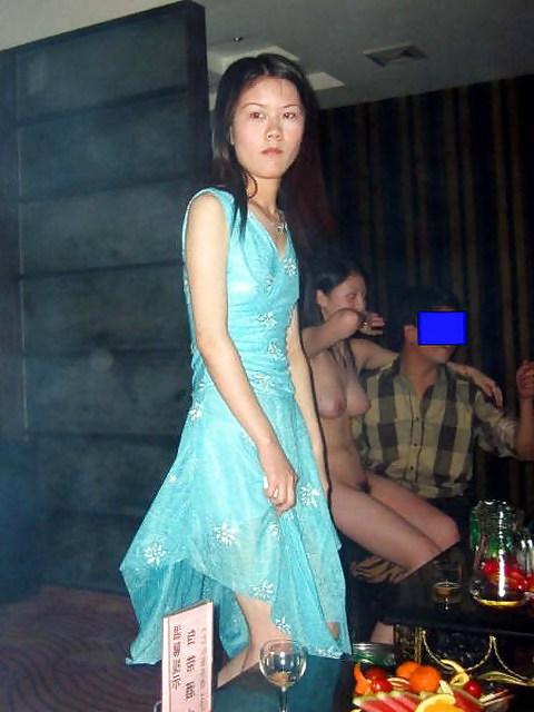21P Chinese chicks