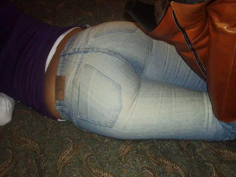 25P Girls in Jeans XIV