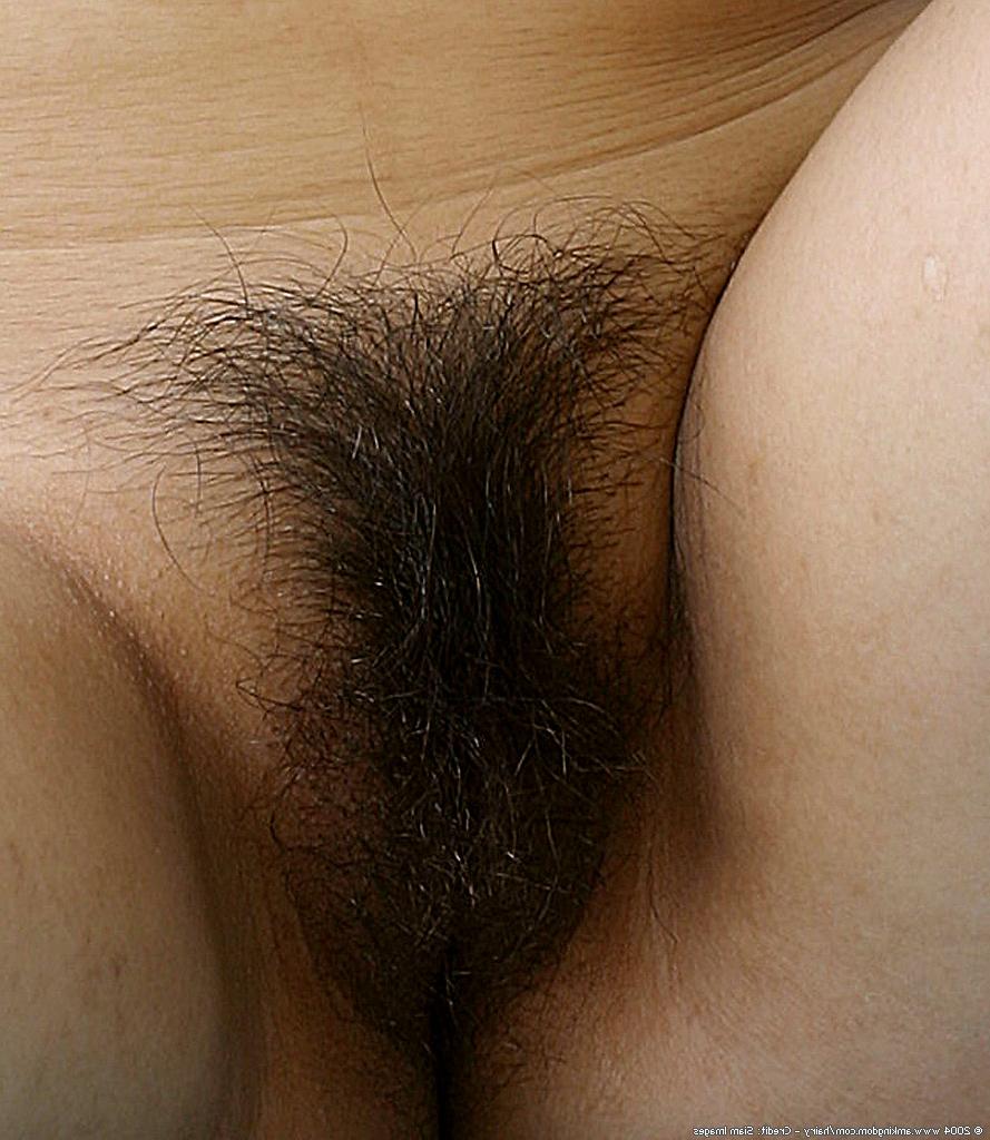 16P Tremendous Asian brunette Diep is getting ready for a sweet fuck