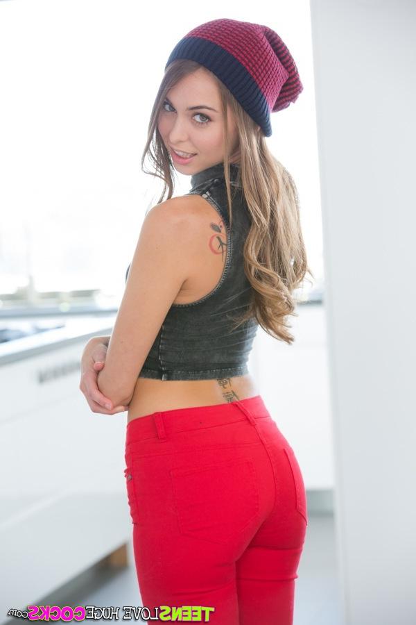 16P Immensely lovely brunette slowly uncovering her tiny curves