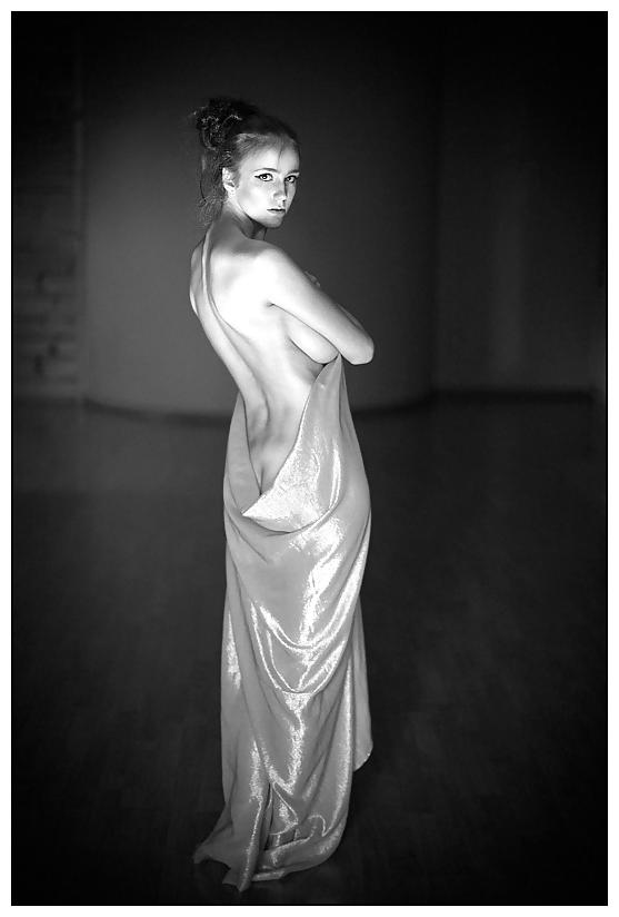 25P Russian Curvy