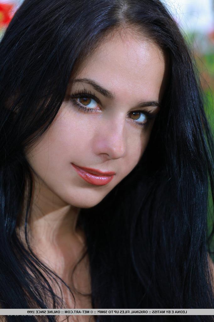 18P Glamorous raven-haired looker Leona E unveils her perfectly round tits