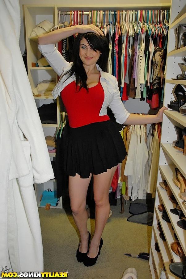 16P Raven haired babe with petite big melons Beverly Paige dressing