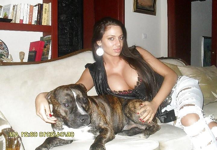 5P Nice arabian girl non nude