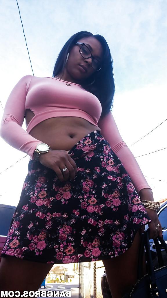16P Busty ebony chick Porsha Carrera showing off her thong panties and phat ass