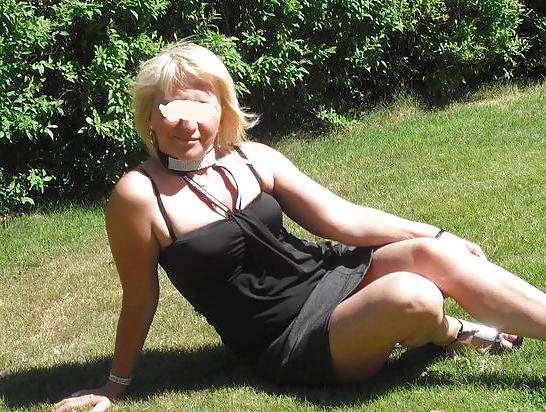 9P My Blonde Aunt in miniskirt