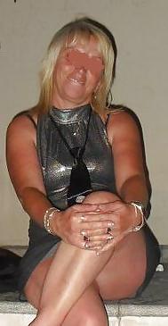 9P My Blonde Aunt in miniskirt