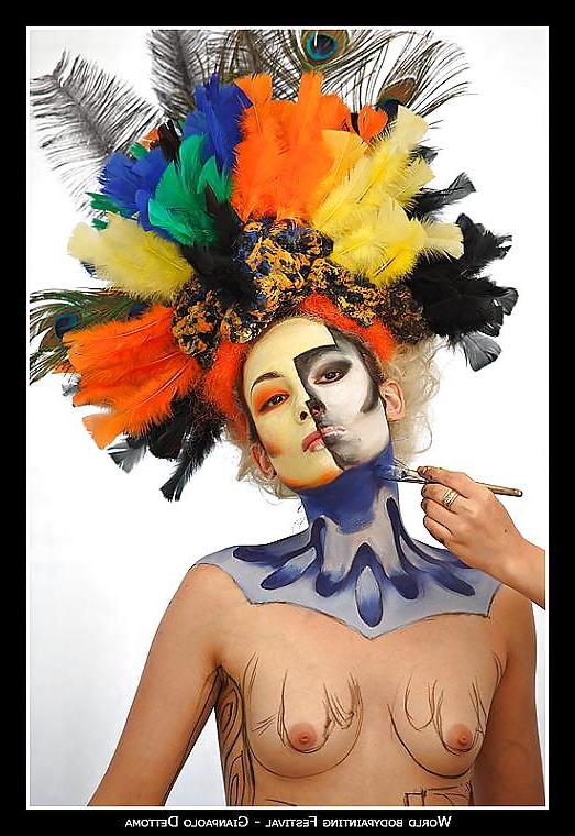25P BODY PAINT ART