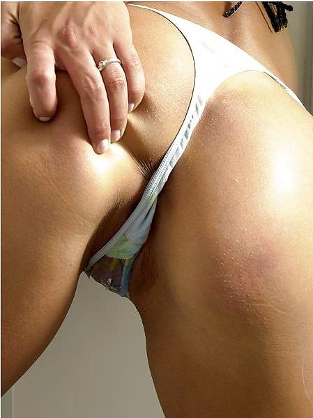 15P Thong gallery