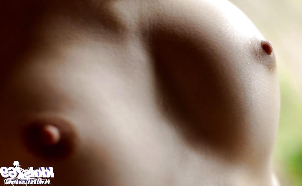 16P Fuckable asian girl uncovering her nice tits and hairy pussy