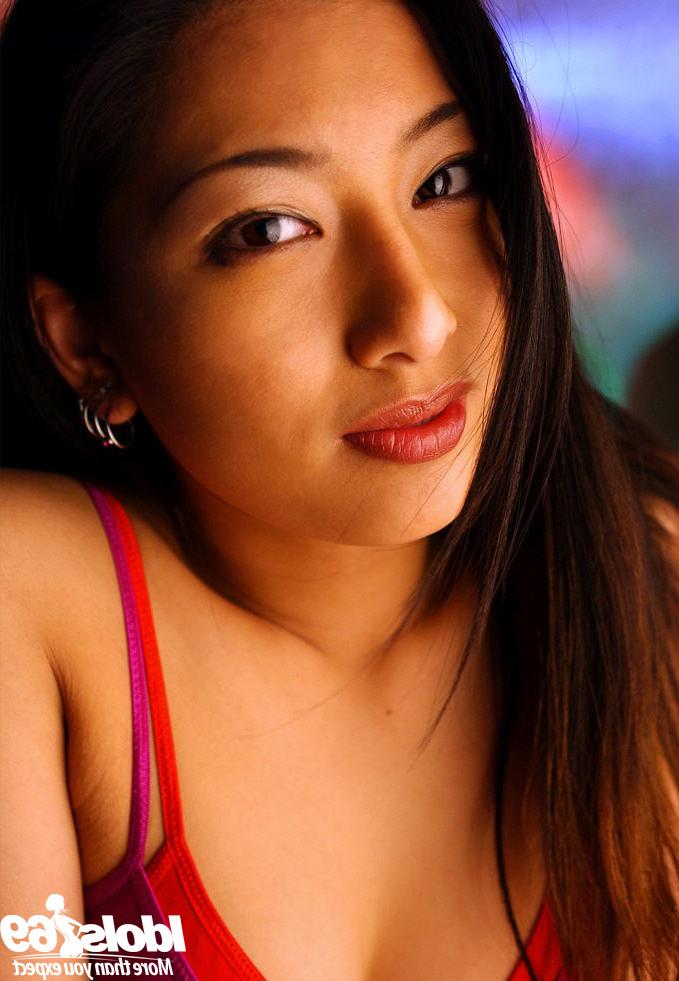 16P Stunning asian babe Ran Asakawa uncovering her petite tiny tits