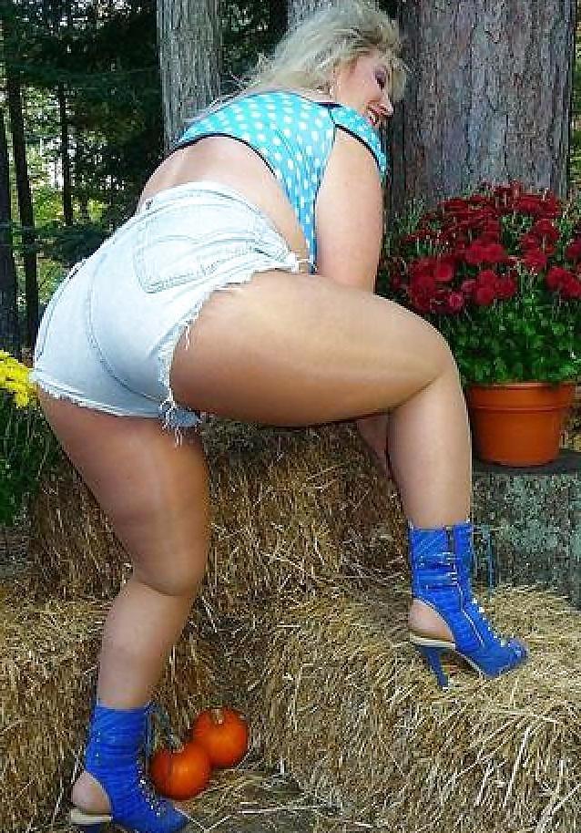 25P fat or small, I declare everyday Daisy Dukes Day !!