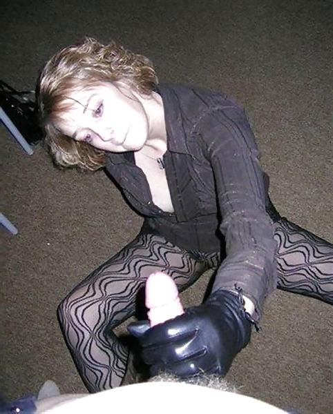 6P Gloved cock milking 
