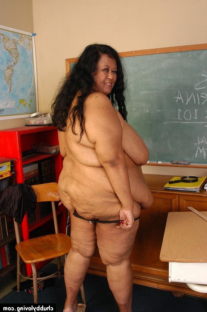 16P SSBBW Latina teacher Debrina baring incredible saggy boobs and fat rolls