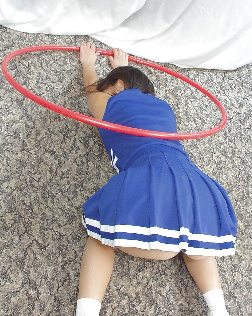 16P Naughty thai cheerleader flashing her fanny and inviting pussy