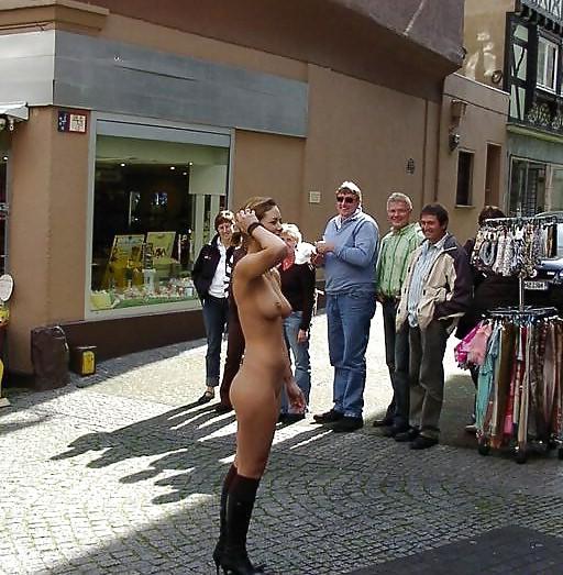 25P REAL PUBLIC NUDITY