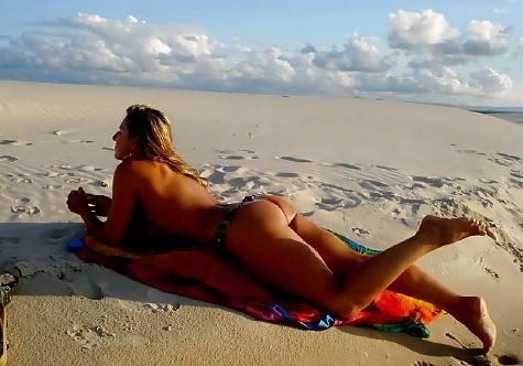 21P Brazilian Milf