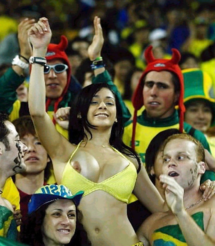 12P WORLD CUP 2002 - BRAZILIAN FAN