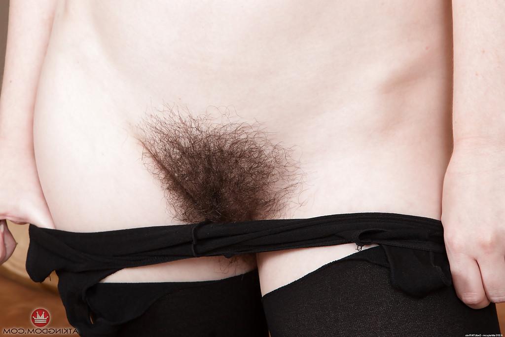 16P Stocking attired mom Annabelle Lee showing off hairy armpits and pussy