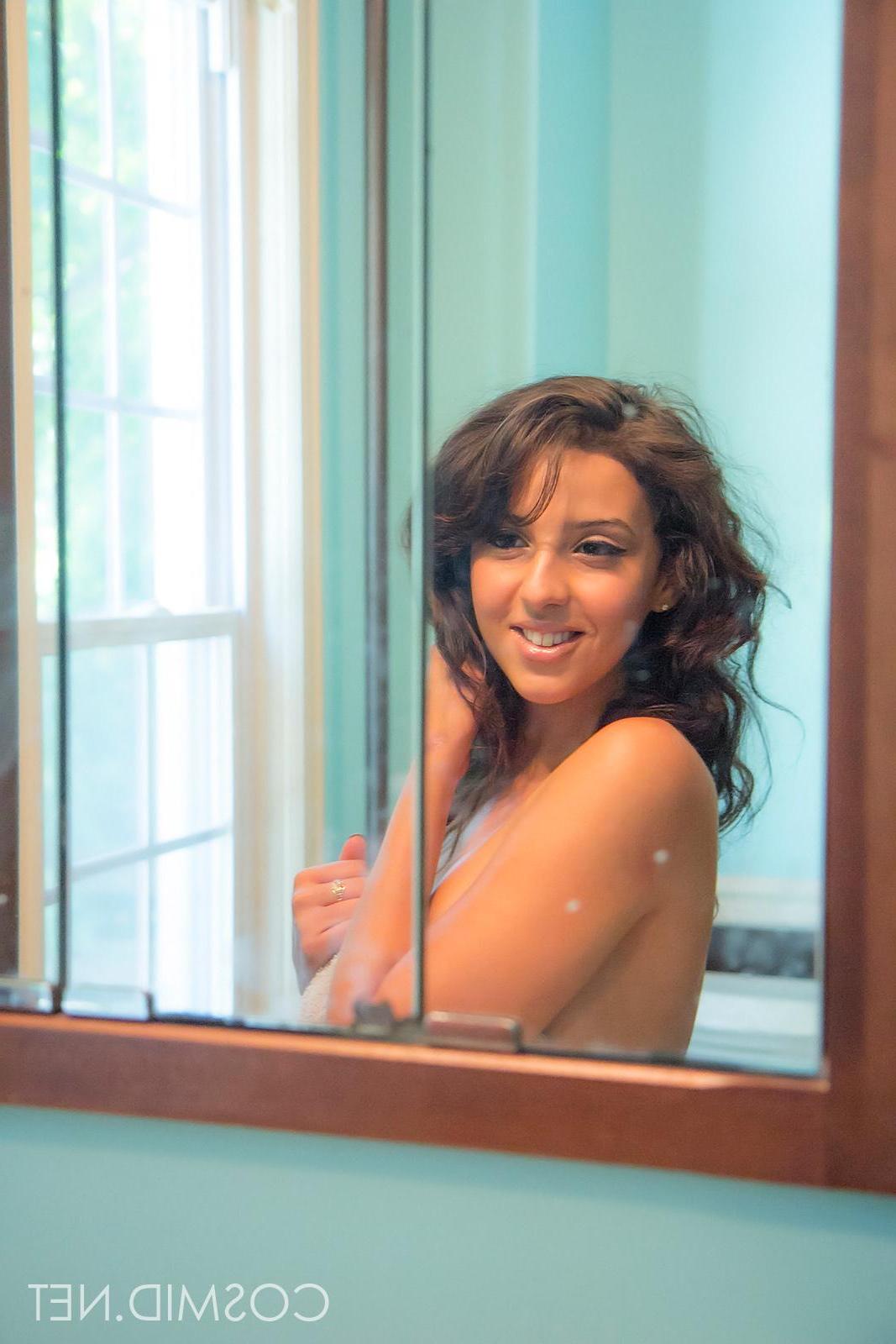 16P Busty brunette girl Alexis shows her natural boobs in the bathroom