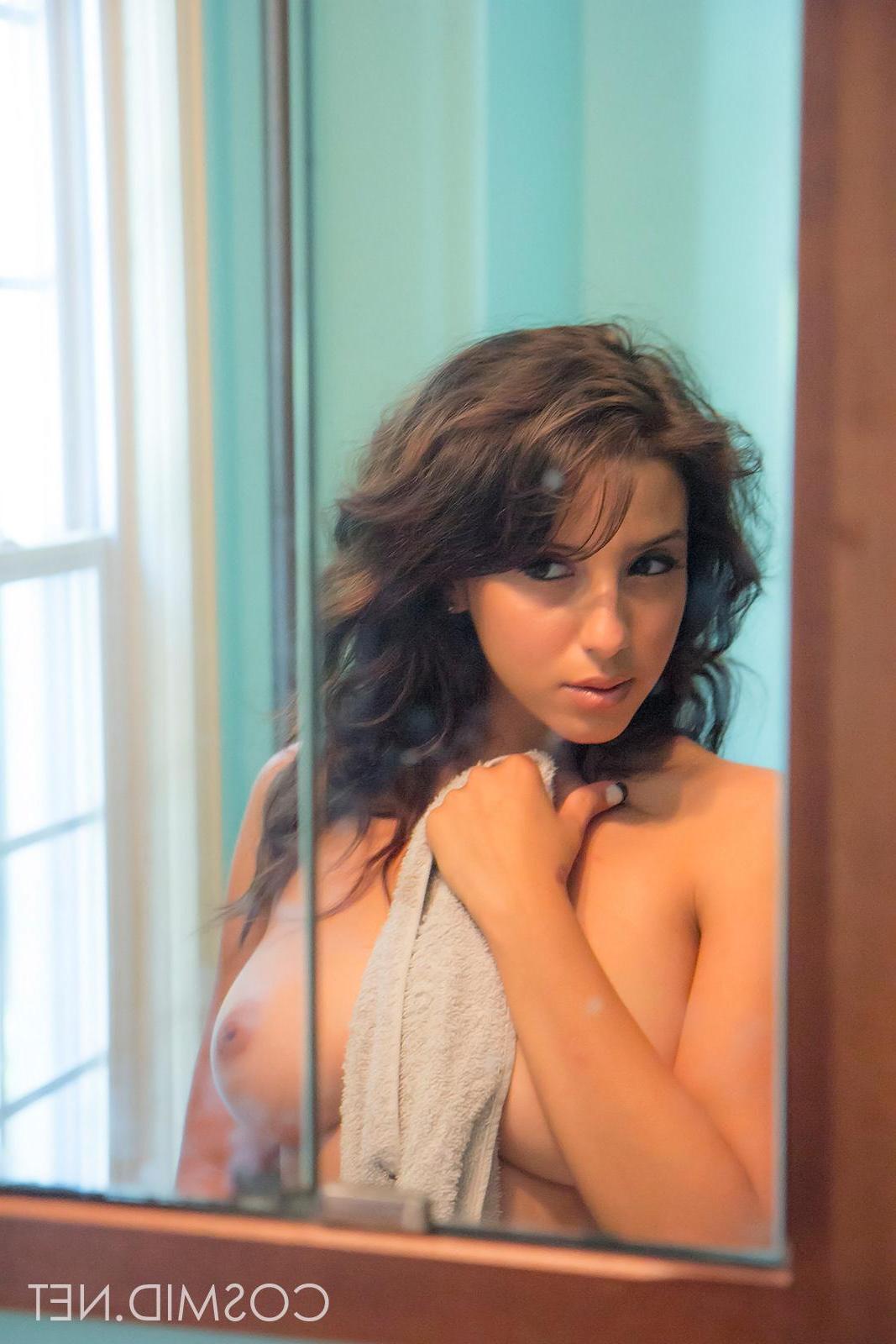 16P Busty brunette girl Alexis shows her natural boobs in the bathroom
