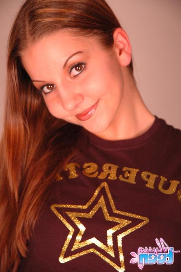 15P Pictures of Alyssa Teen giving your cock a hot tease