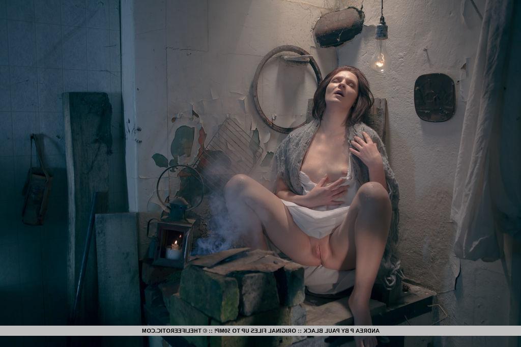 16P Brunette girl Andrea P gets turned on by her art