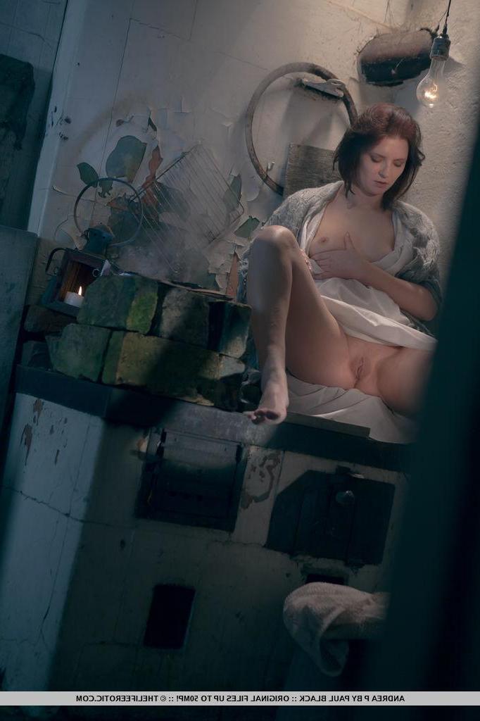 16P Brunette girl Andrea P gets turned on by her art