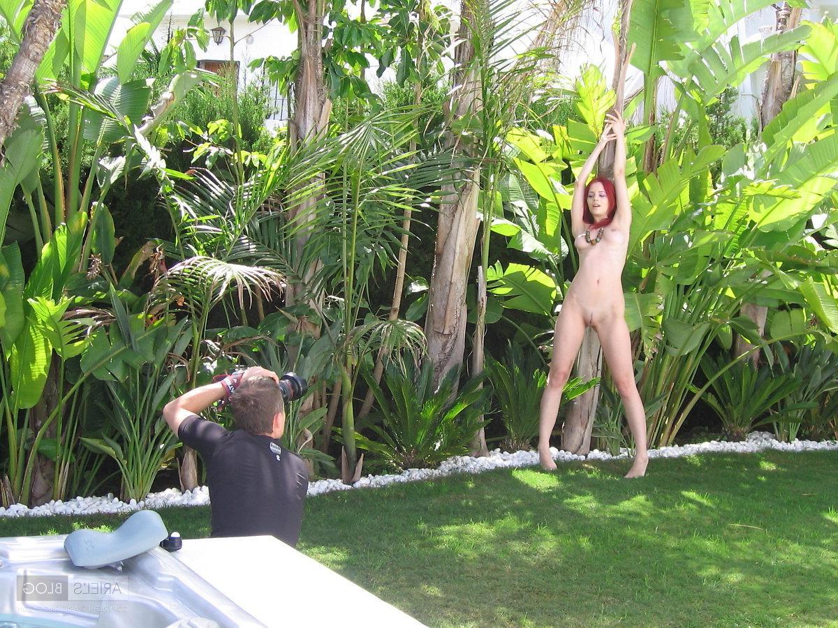 16P Pictures of Ariel\'s Blog on vacation with her friends