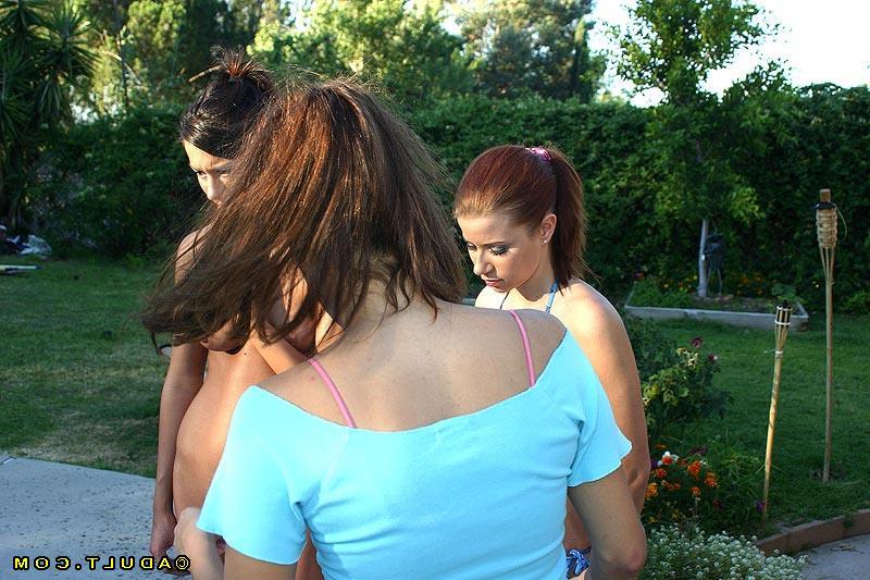 16P Clothed lesbian Sarah Blake tongues sexy cuttie Celeste Star