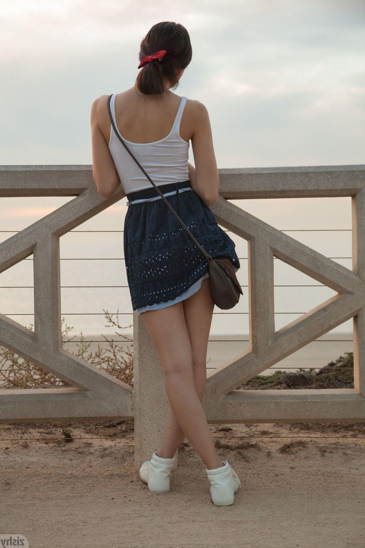 12P Teen sensation Belle Knox shows you what's up her skirt