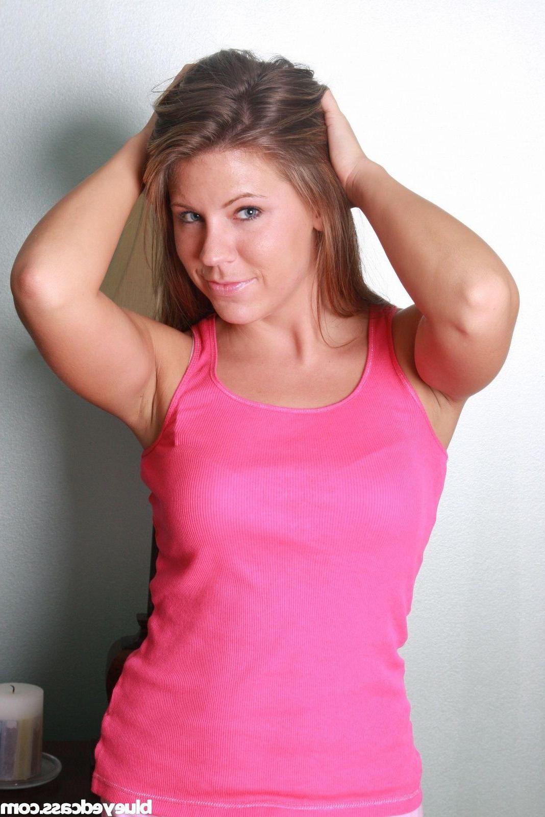 20P Pictures of Blueyed Cass giving you a hot strip tease