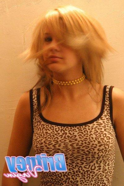 12P Pictures of teen model Britney Virgin smokin' hot