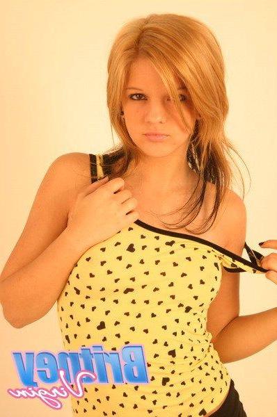 12P Pictures of teen Britney Virgin giving you a hot nonnude tease