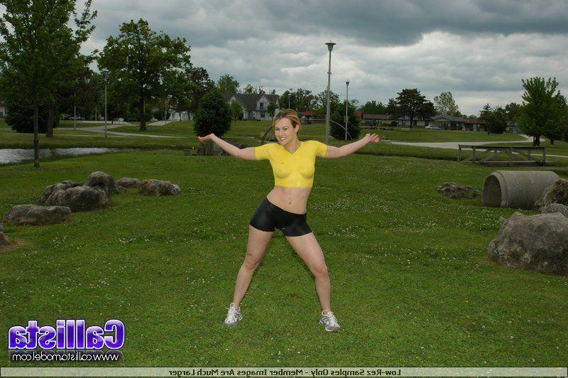 16P Pictures of Callista Model looking hot while rock climbing