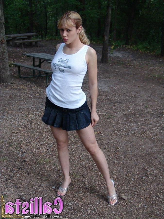 20P Pictures of Callista Model teasing outside