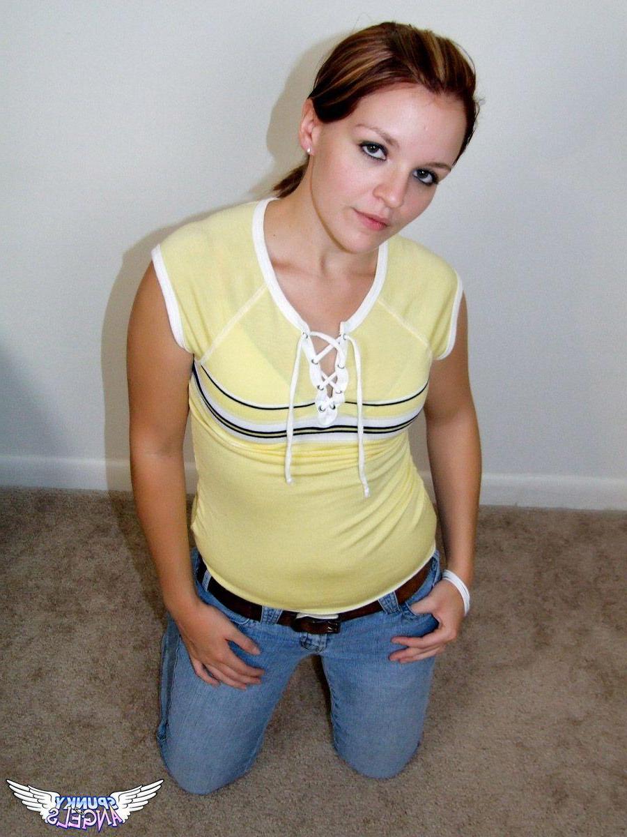 14P Pictures of Claire giving you a hot tease in her jeans