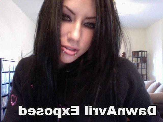 15P Pictures of Dawn Avril giving you hot candids and selfpics