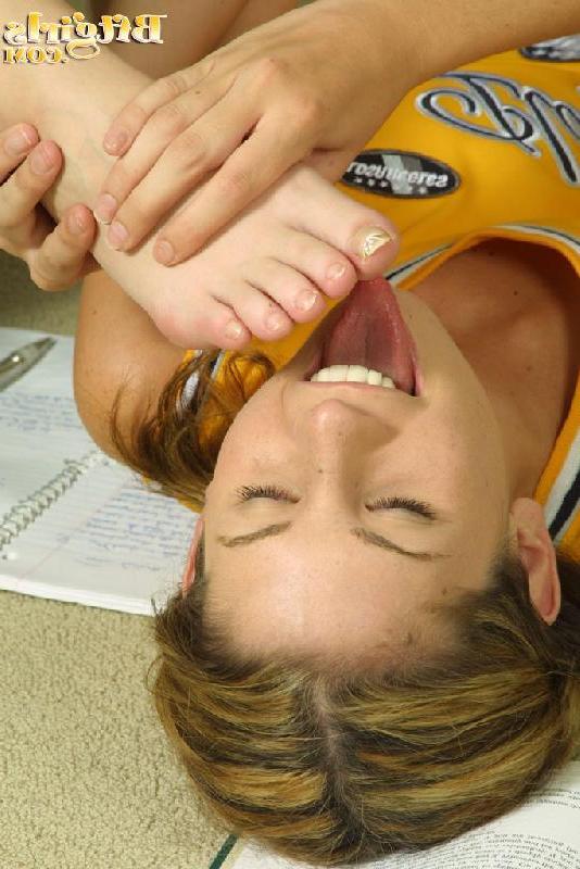 15P Lisa and Felix strip each other and lick toes