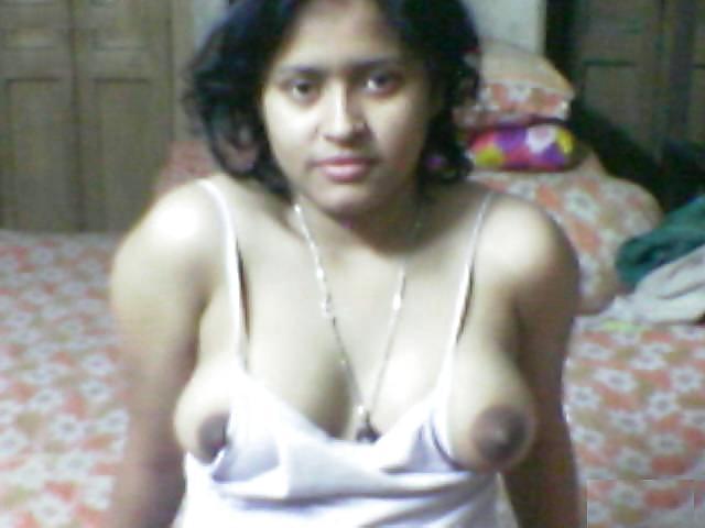 25P Indian angels magic in bathroom