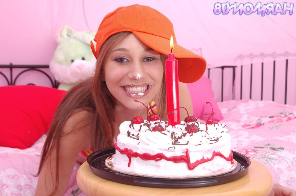 16P Pictures of Harmony 18 making a mess of her birthday cake