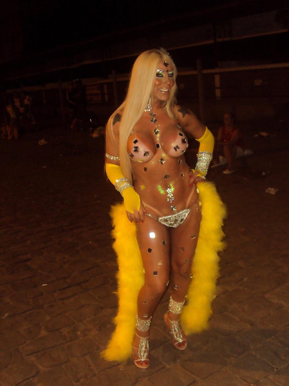 11P Brazilian Ladyboy Honey 2