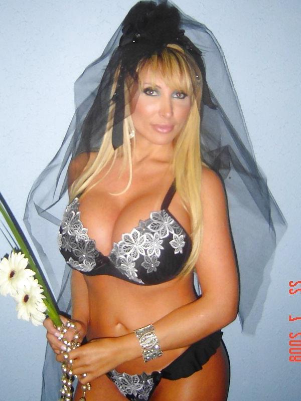 25P Sabrina Boing Boing Brazilian Big Tits 