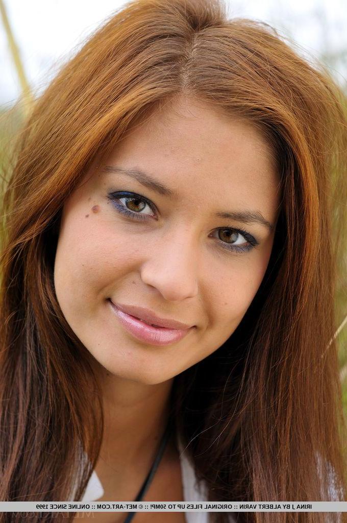 18P Hot girl Irina J has a private picnic and you are invited