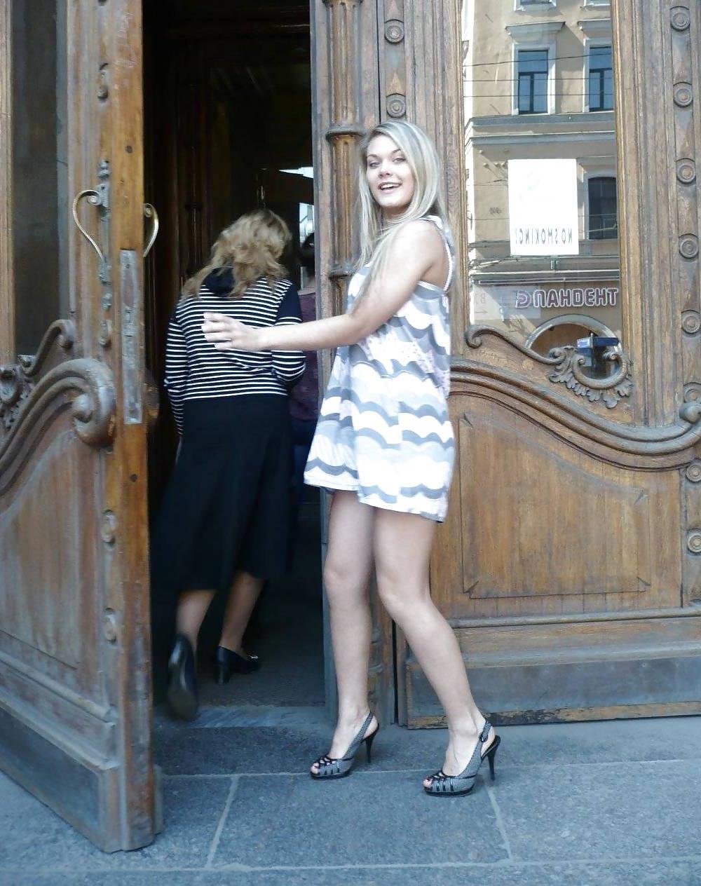 25P Hotlegs-miniskirt babe90