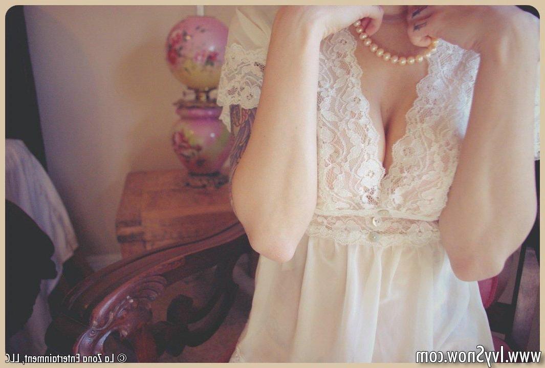 15P Ivy Snow is your smoking hot china doll and wants you to watch her play with herself